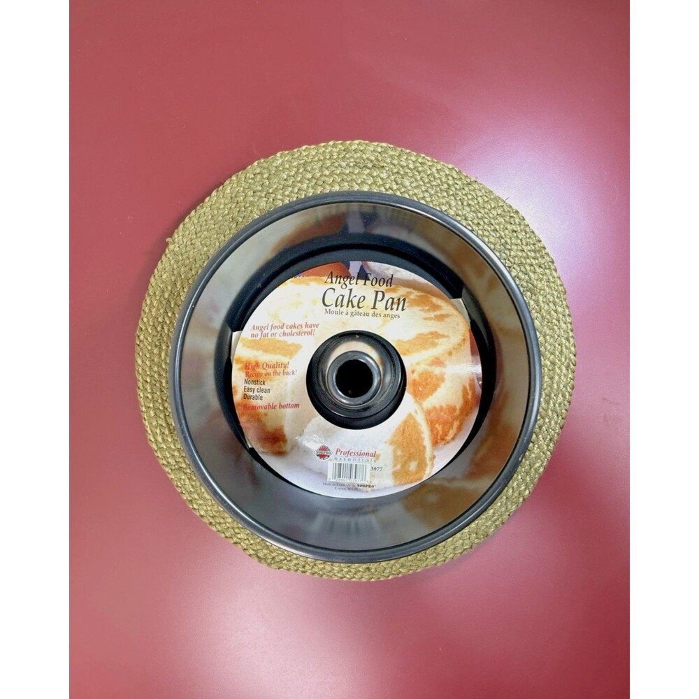Norpro Nonstick Angel Food Cake Pan Removable Bottom #3977